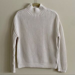 GAP White Knit Turtleneck Sweater